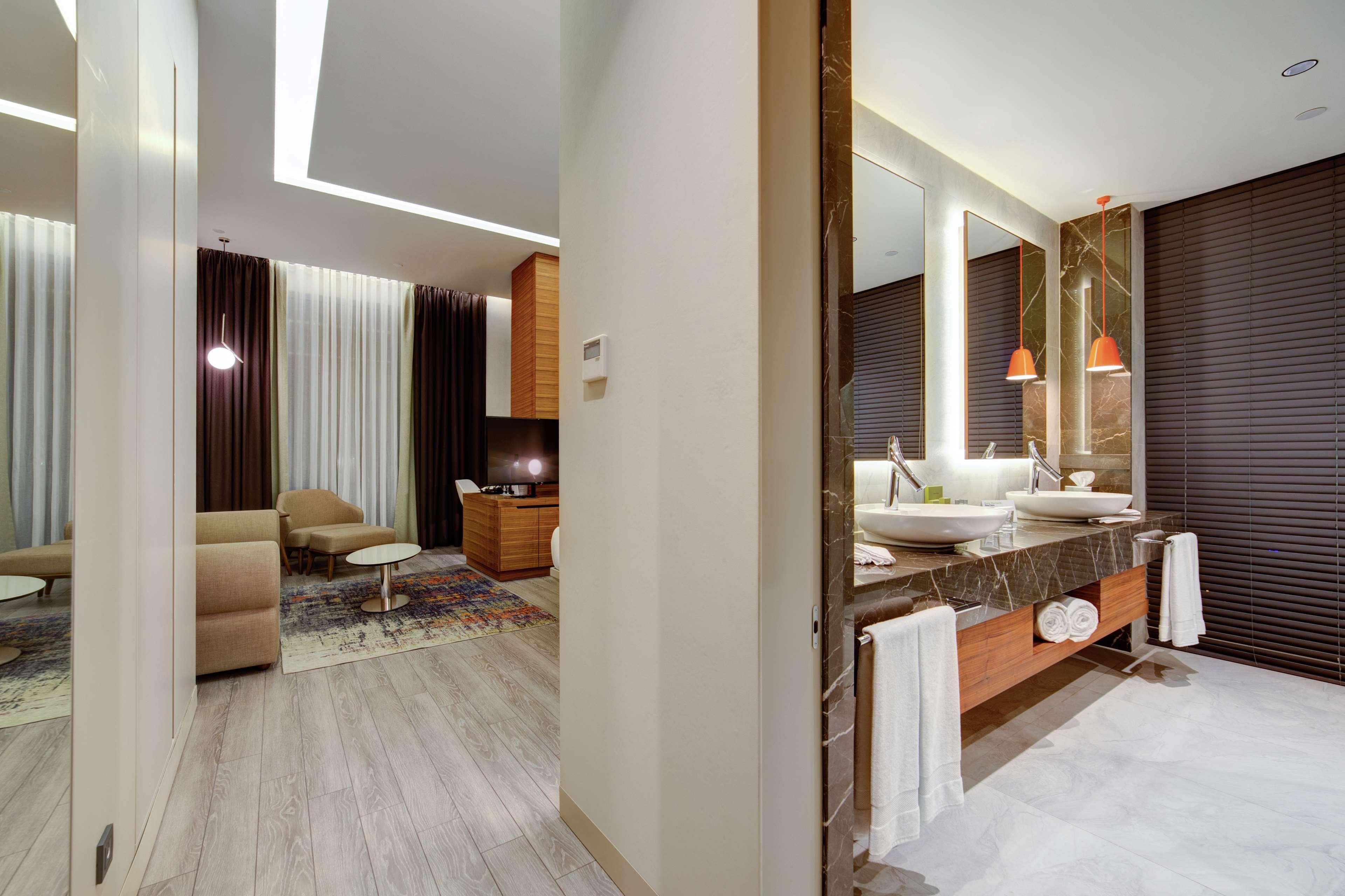 Doubletree By Hilton Adana Ξενοδοχείο Εξωτερικό φωτογραφία