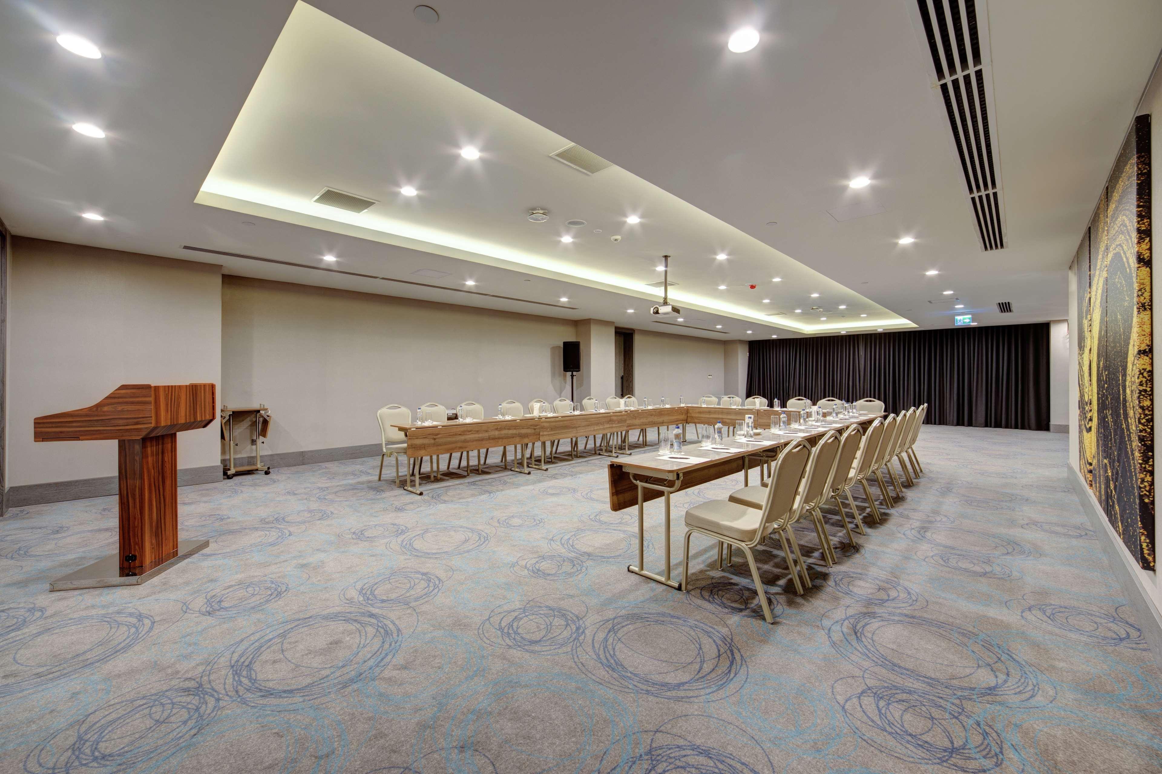 Doubletree By Hilton Adana Ξενοδοχείο Εξωτερικό φωτογραφία